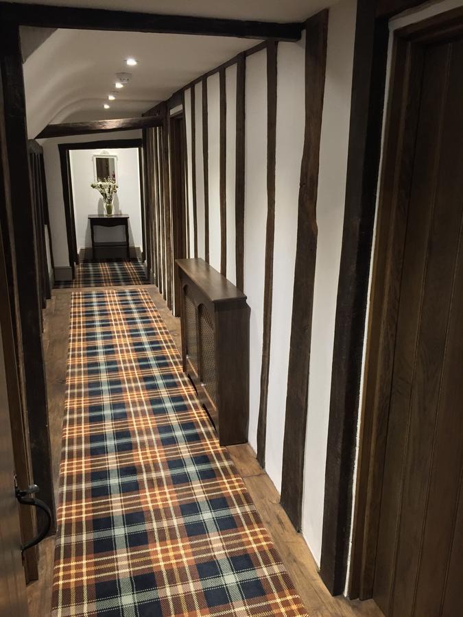The Harvard Inn 스톡 외부 사진